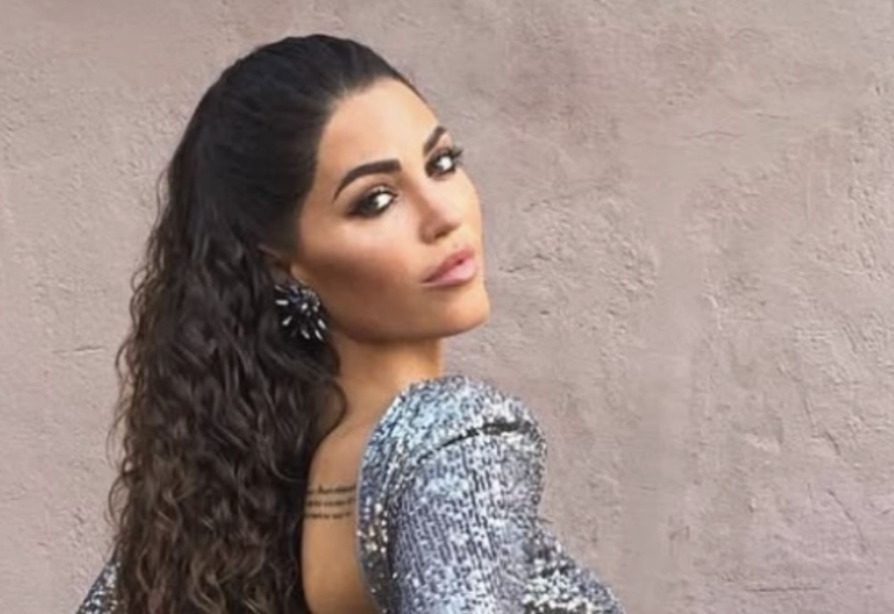 FOTO’S: Yolanthe Cabau trekt alle blikken naar zich toe met doorschijnende Ibiza-look